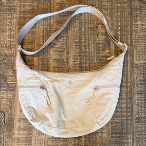 lululemon athletica Beige Shoulder Bag